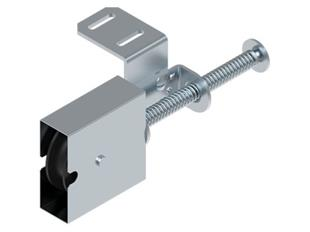 10159: Tensioner for chain hoist